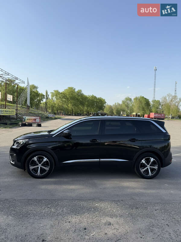Peugeot 5008 2018