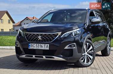 Позашляховик / Кросовер Peugeot 5008 2019 в 
