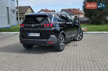 Позашляховик / Кросовер Peugeot 5008 2019 в 