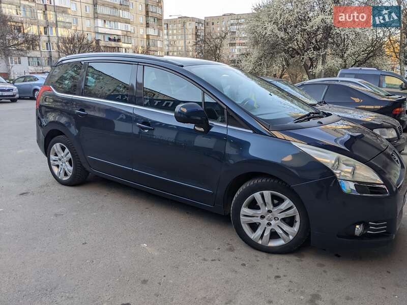 Peugeot 5008 2010