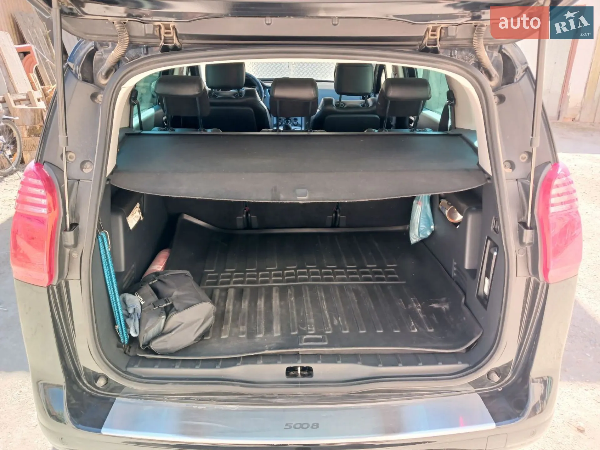 2010 Peugeot 5008 - мініатюра 11