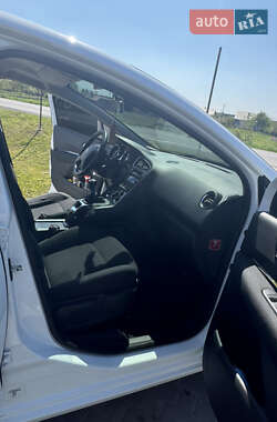 Мікровен Peugeot 5008 2014 в 
