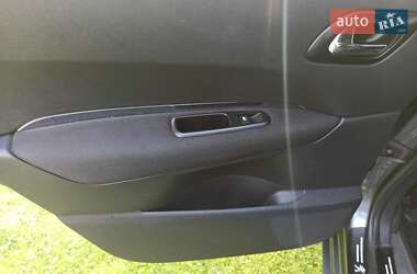 Мікровен Peugeot 5008 2011 в 
