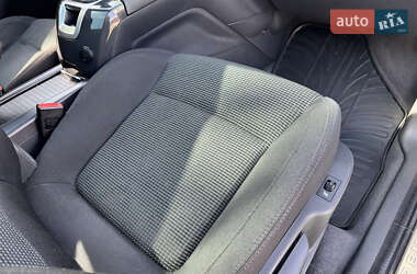 Микровэн Peugeot 5008 2012 в 