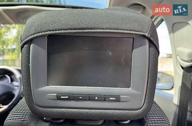 Микровэн Peugeot 5008 2012 в 