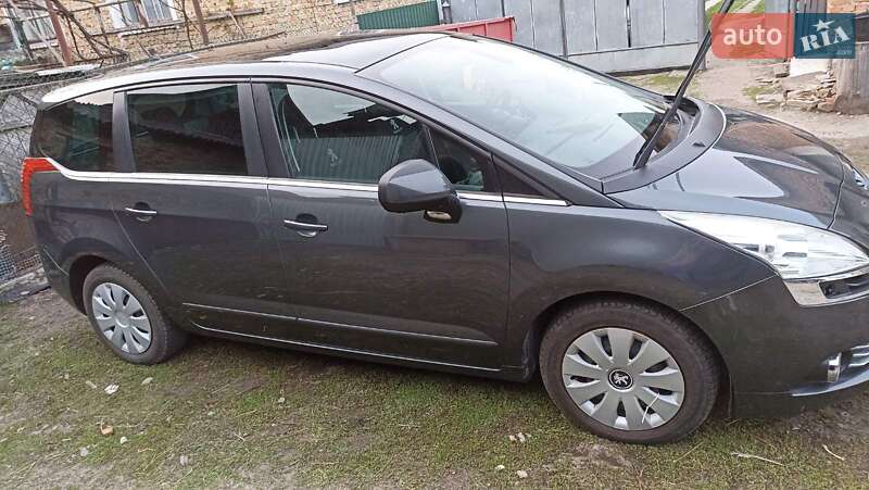 Мікровен Peugeot 5008 2010 в Золочеві