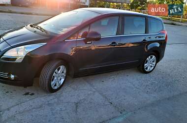 Микровэн Peugeot 5008 2009 в 