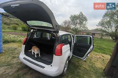 Мікровен Peugeot 5008 2016 в Чернівцях