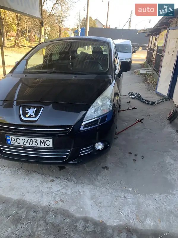 Peugeot 5008 2010
