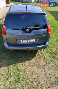 Мікровен Peugeot 5008 2011 в 