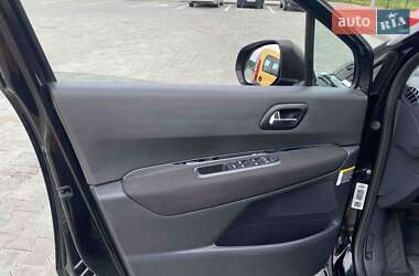 Микровэн Peugeot 5008 2011 в 