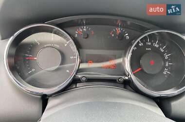 Микровэн Peugeot 5008 2011 в 