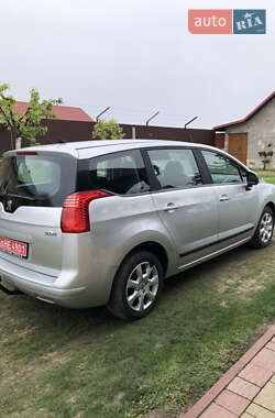 Микровэн Peugeot 5008 2009 в 