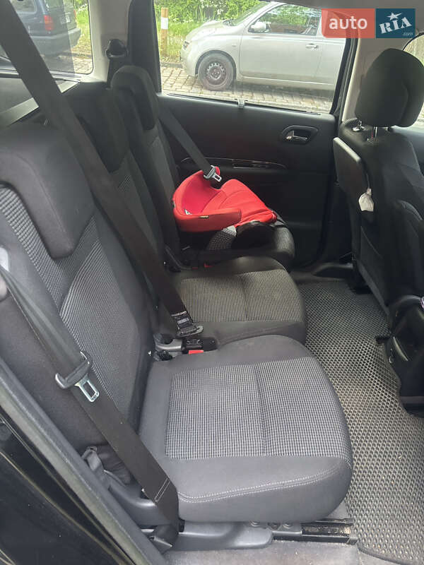 Мікровен Peugeot 5008 2011 в Боярці фото 11 Мікровен Peugeot 5008 2011 в Боярці