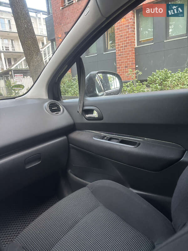 Мікровен Peugeot 5008 2011 в Боярці фото 15 Мікровен Peugeot 5008 2011 в Боярці