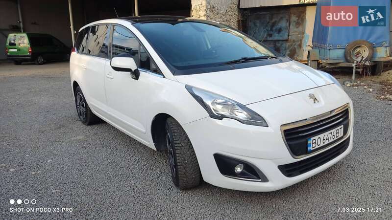 Мікровен Peugeot 5008 2014 в Тернополі