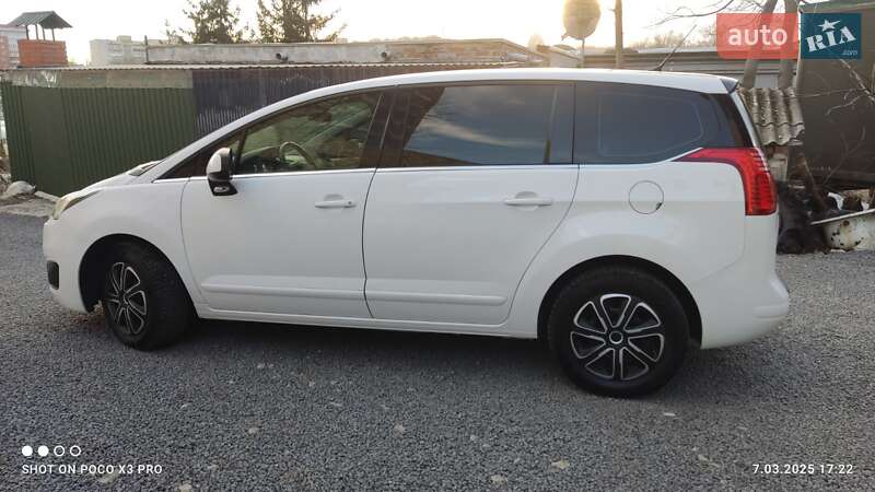 Мікровен Peugeot 5008 2014 в Тернополі
