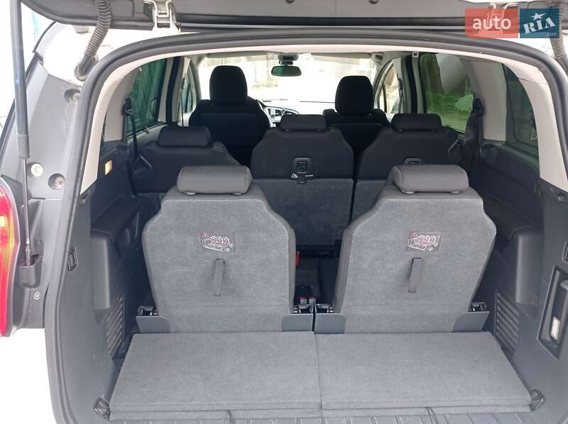 Микровэн Peugeot 5008 2011 в Кропивницком