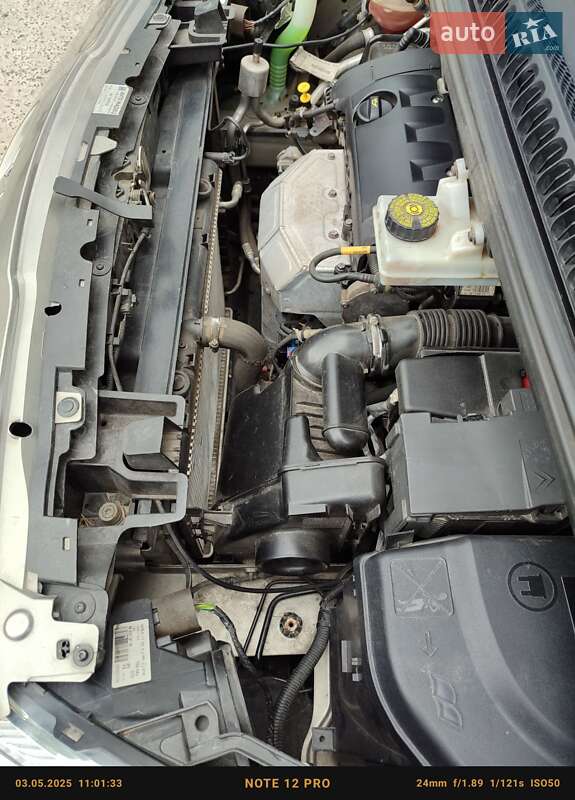 Мікровен Peugeot 5008 2011 в Києві