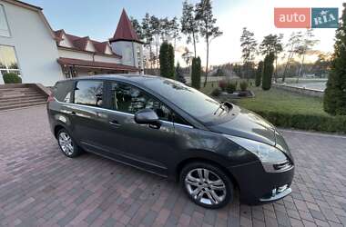 Микровэн Peugeot 5008 2010 в 