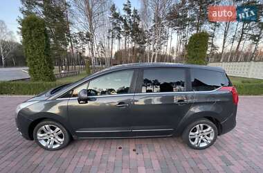 Микровэн Peugeot 5008 2010 в 