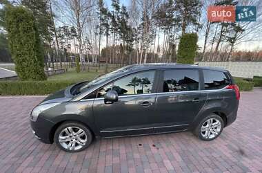Микровэн Peugeot 5008 2010 в 
