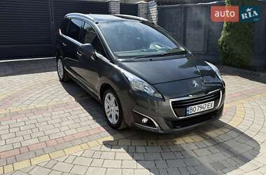 Микровэн Peugeot 5008 2015 в Тернополе
