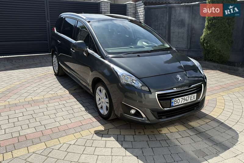 Peugeot 5008 2015