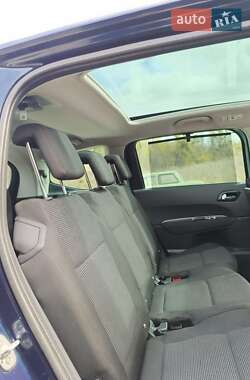 Мікровен Peugeot 5008 2010 в 