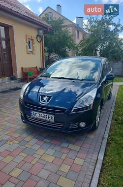 Микровэн Peugeot 5008 2009 в Луцке