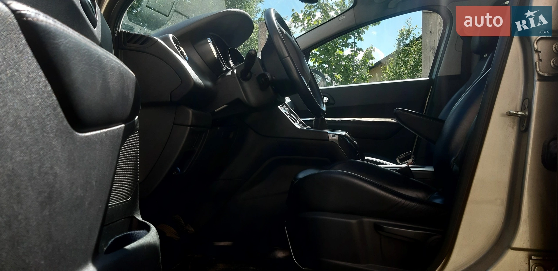 2010 Peugeot 5008 - мініатюра 14