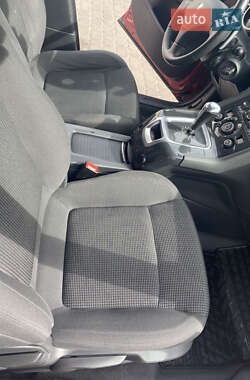 Микровэн Peugeot 5008 2012 в 