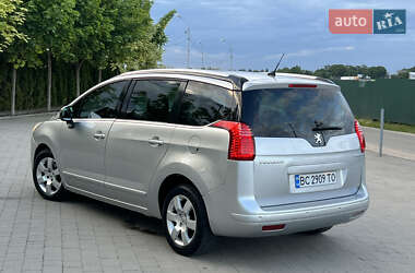 Микровэн Peugeot 5008 2011 в 