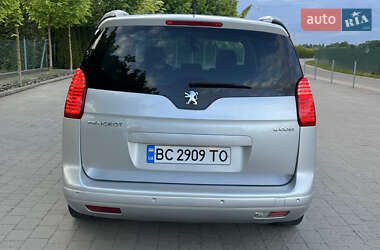 Микровэн Peugeot 5008 2011 в 
