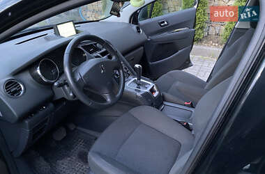 Мікровен Peugeot 5008 2013 в 