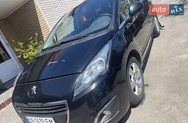 Микровэн Peugeot 5008 2014 в 