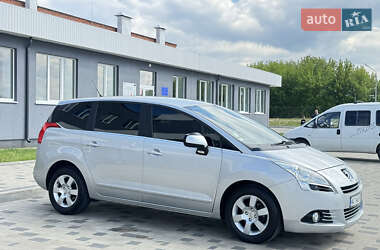 Микровэн Peugeot 5008 2010 в 