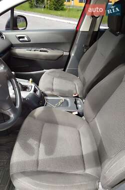 Микровэн Peugeot 5008 2009 в 
