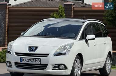 Микровэн Peugeot 5008 2010 в 