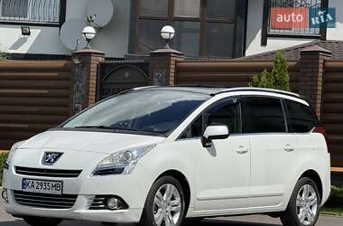 Микровэн Peugeot 5008 2010 в 