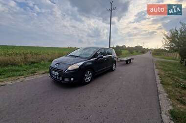 Мікровен Peugeot 5008 2011 в 