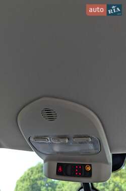 Микровэн Peugeot 5008 2014 в 