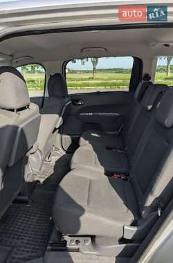 Микровэн Peugeot 5008 2014 в 
