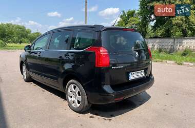 Микровэн Peugeot 5008 2013 в 
