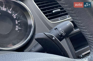 Мікровен Peugeot 5008 2014 в 