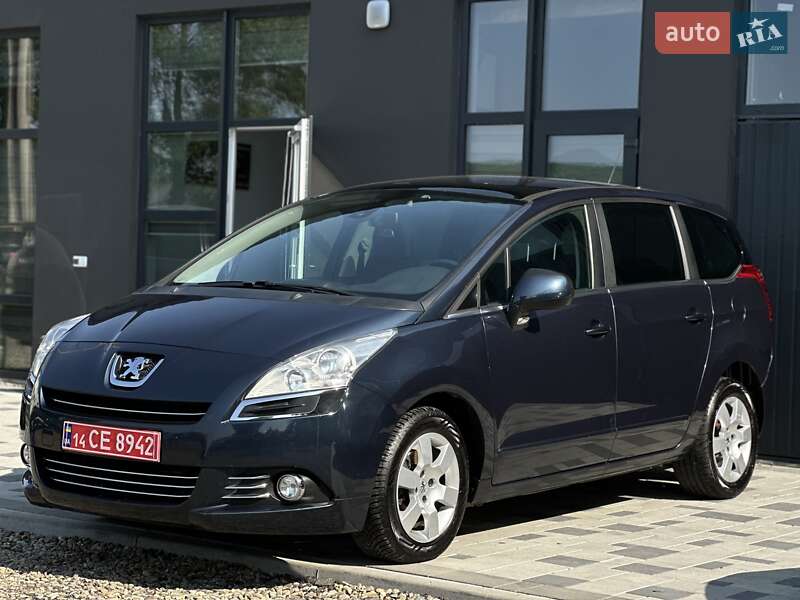 Peugeot 5008 2013
