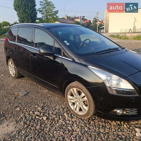Микровэн Peugeot 5008 2011 в Золочеве