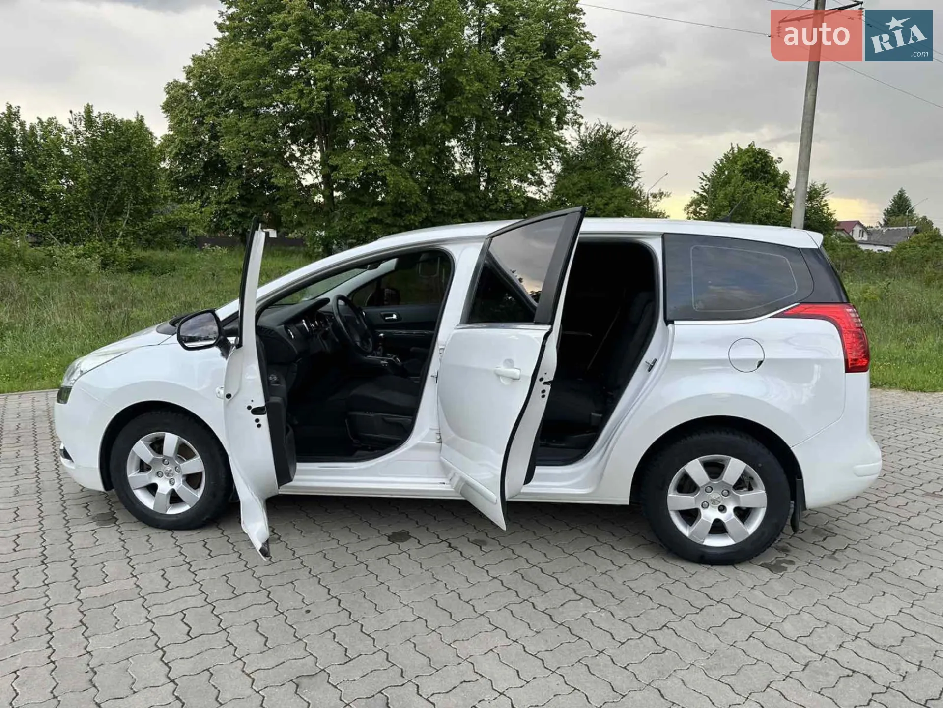2011 Peugeot 5008 - мініатюра 3
