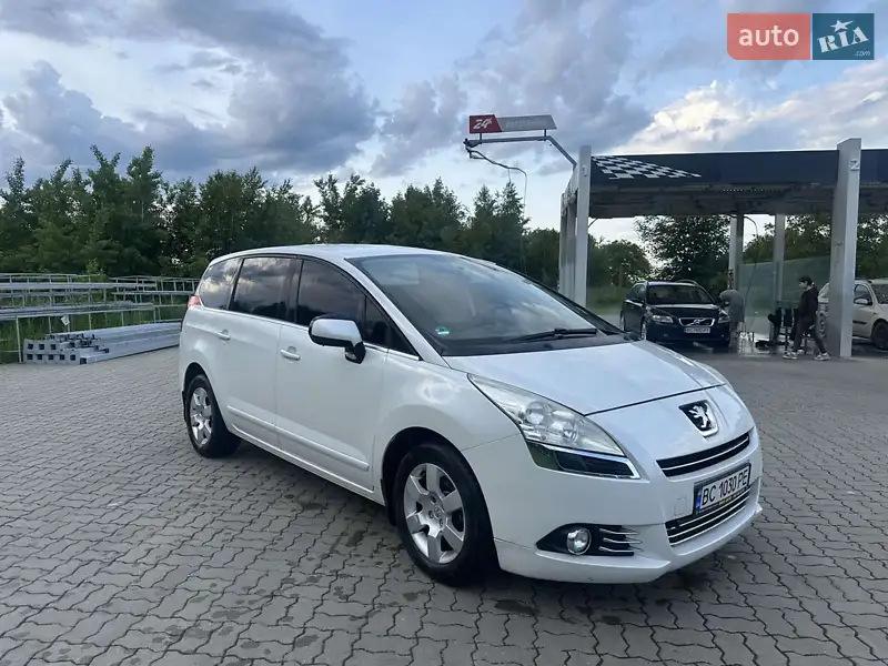 Peugeot 5008
