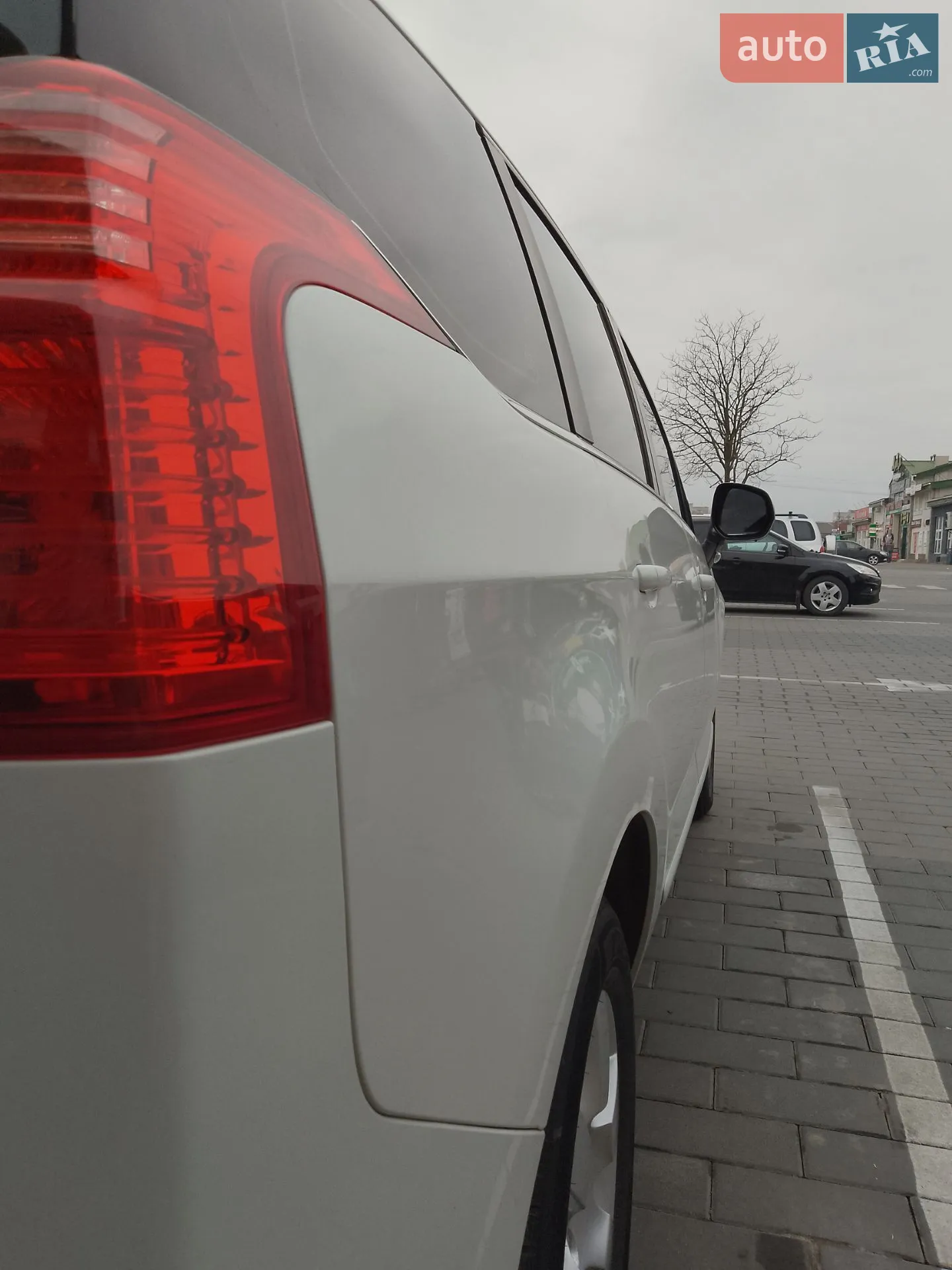 2011 Peugeot 5008 - мініатюра 30